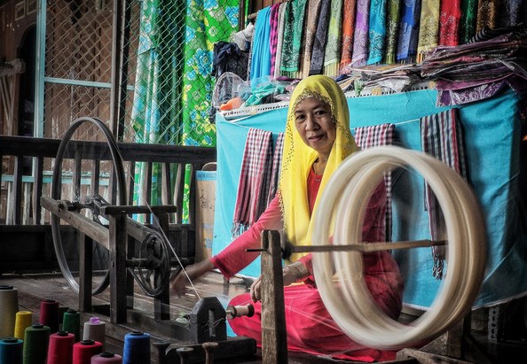 Bảo tồn nghề thủ công truyền thống đồng bào Khmer và Chăm - Anh 4