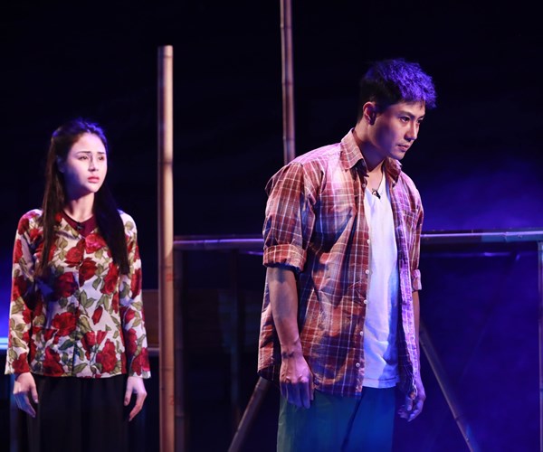 Bến nước thời gian: Tìm cách kể mới cho kịch đề tài chiến tranh - Anh 3