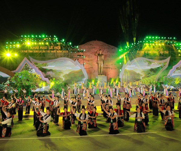 Khai mac Le hoi ca phe tinh Son La lan thu nhat nam 2023 - Anh 7