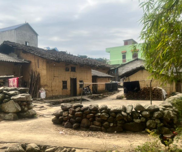 De lang da Thach Khuyen tro thanh diem den hap dan cua xu Lang - Anh 4