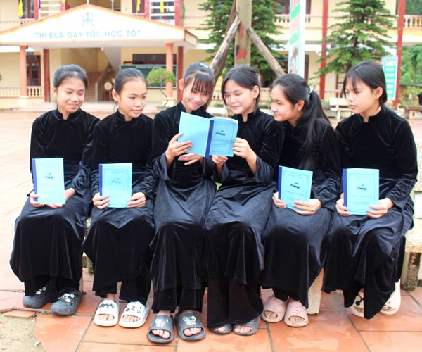 Coi trọng bảo tồn, phát huy ngôn ngữ vùng đồng bào dân tộc thiểu số - Anh 1