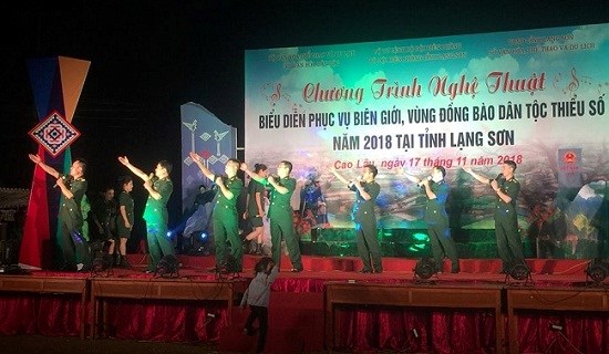 Nâng cao đời sống văn hóa cho quân và dân vùng biên giới, biển đảo - Anh 1