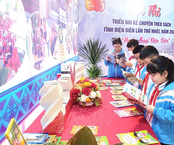 Hội thi thiếu nhi kể chuyện 'Huyền thoại Điện Biên' - Anh 4