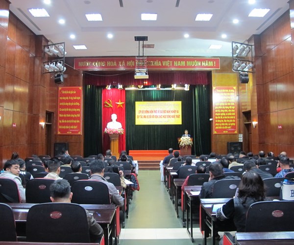 Bồi dưỡng kiến thức về đạo đức nghề nghiệp và quy tắc ứng xử đối với viên chức hoạt động nghệ thuật - Anh 3