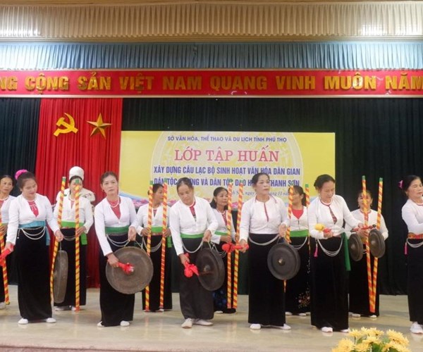 Xay dung CLB sinh hoat van hoa dan gian gan voi phat trien du lich - Anh 2
