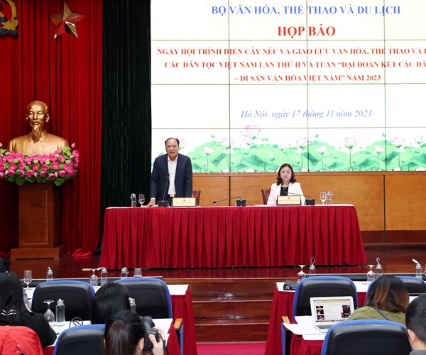 Tuần “Đại đoàn kết các dân tộc - Di sản Văn hóa Việt Nam”: Tôn vinh giá trị văn hóa truyền thống - Anh 2