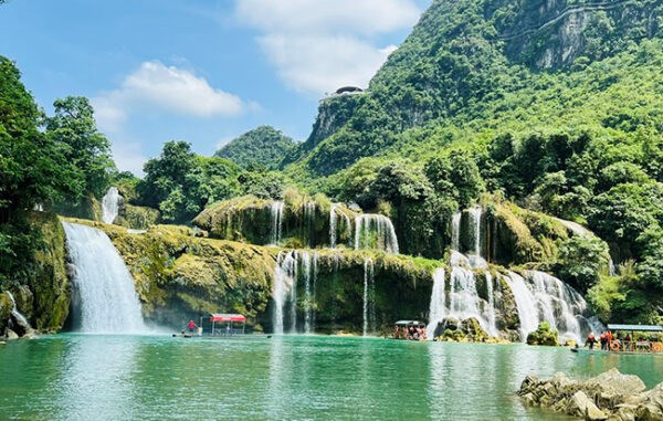 Quảng bá không gian văn hóa, du lịch Cao Bằng tại Hà Nội - Anh 1