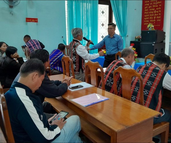 Tang cuong bao ton ban sac cac dan toc thieu so huyen A Luoi - Anh 4