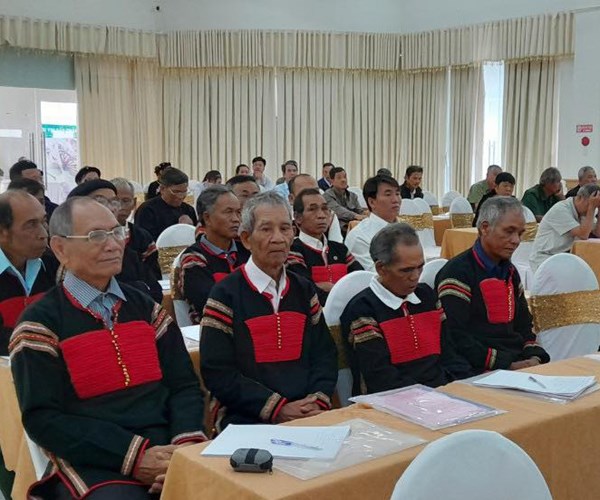 Phát huy bản sắc văn hóa góp phần đẩy lùi hủ tục lạc hậu - Anh 1