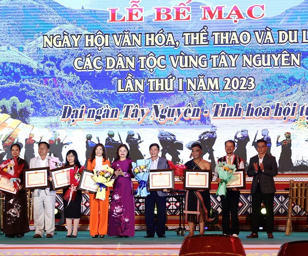 Lam Dong dang cai Ngay hoi VHTTDL cac dan toc vung Tay Nguyen lan thu hai - Anh 4