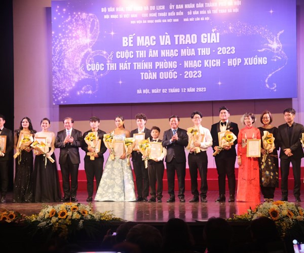 Trao giải Cuộc thi Âm nhạc Mùa thu - 2023 và Cuộc thi hát Thính phòng - Nhạc kịch - Hợp xướng toàn quốc - 2023 - Anh 2