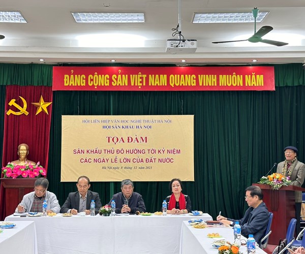 Sân khấu Thủ đô hướng về các ngày lễ lớn của đất nước - Anh 1