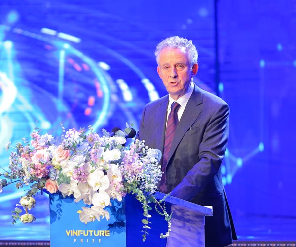 Giải thưởng VinFuture 2023 vinh danh bốn công trình khoa học “Chung sức toàn cầu” - Anh 9