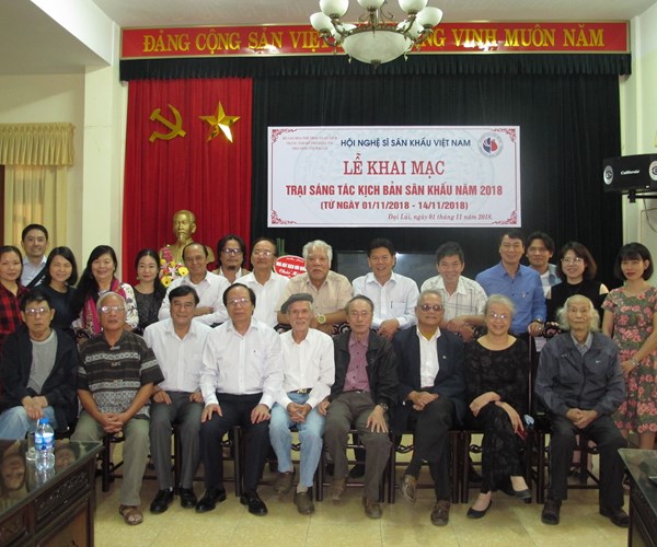 Trại sáng tác kịch bản sân khấu 2018: Hướng đến đề tài hiện đại - Anh 2