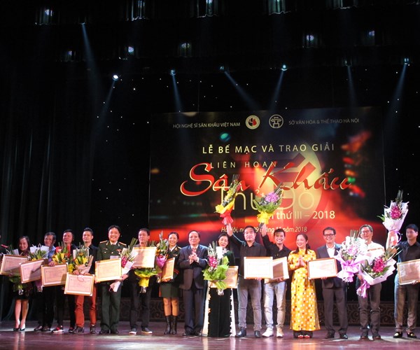 Liên hoan Sân khấu Thủ đô: Nhiều tìm tòi sáng tạo - Anh 2