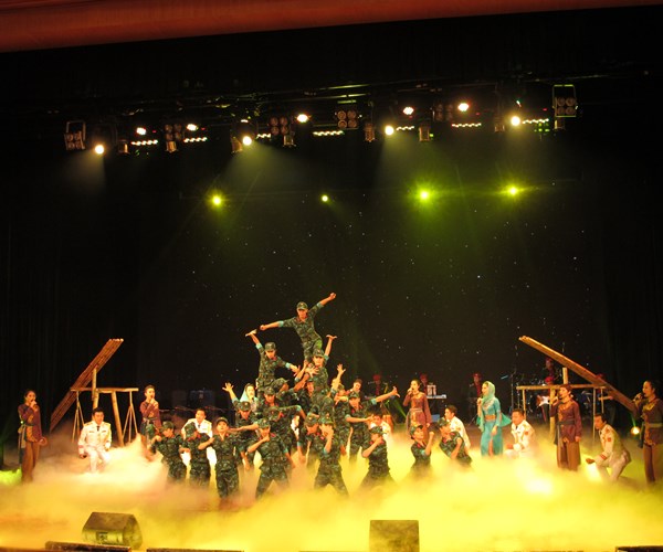 Bế mạc Hội diễn Nghệ thuật chuyên nghiệp toàn quân năm 2018 - Anh 2