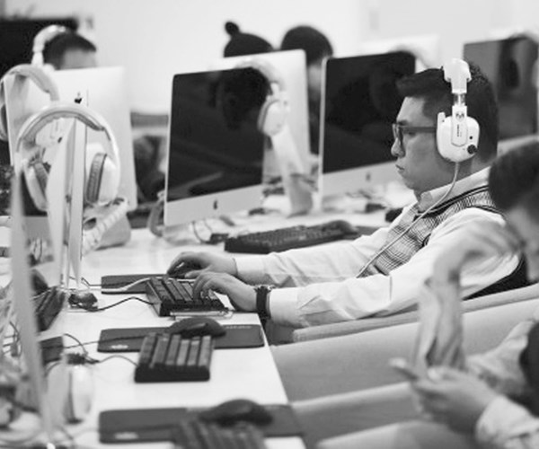 Trung Quốc kiểm soát gắt gao Internet hơn bao giờ hết - Anh 1