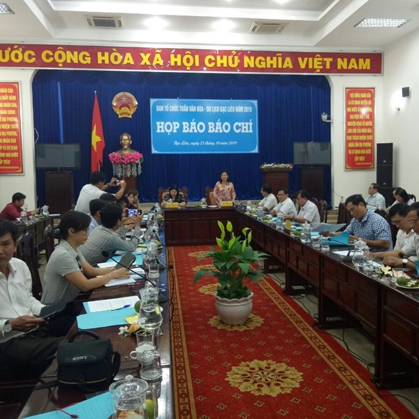 Tuần Văn hóa - Du lịch Bạc Liêu-Dấu ấn 100 năm ra đời bản Dạ cổ hoài lang - Anh 1