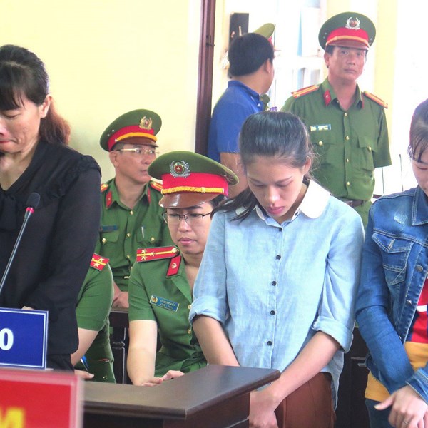 3 năm tù cho bảo mẫu bạo hành trẻ tại cơ sở mầm non Mầm Xanh - Anh 1