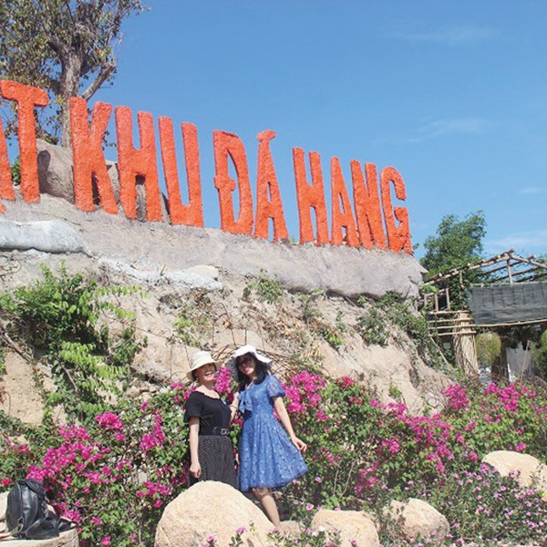 Mật khu Đá Hang - “địa chỉ đỏ du lịch về nguồn” - Anh 2