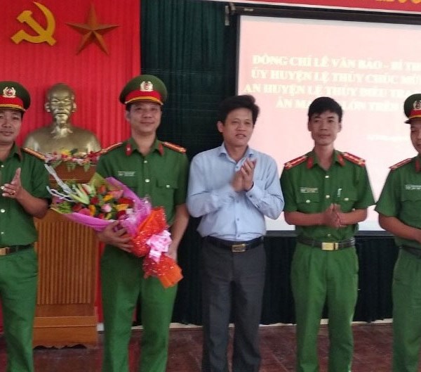 Bắt quả tang nam thanh niên tàng trữ ma túy ở Lệ Thủy - Anh 1