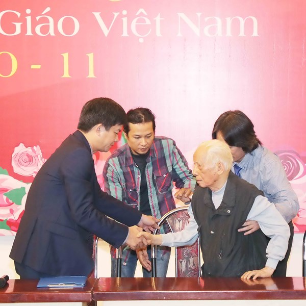 Bộ trưởng Nguyễn Ngọc Thiện: Cần củng cố và nâng cao thương hiệu của các cơ sở đào tạo - Anh 3
