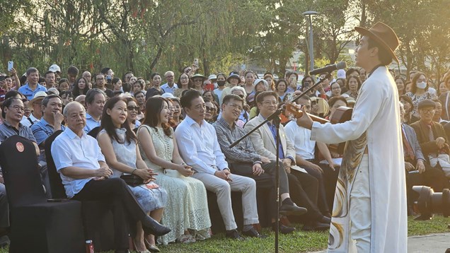 Nhạc Trịnh trở về với không gian cộng đồng ở Huế