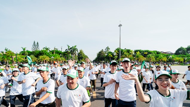 Hơn 1.500 người hưởng ứng Chương trình Toàn dân tập luyện thể dục thể thao tại Quảng Ngãi