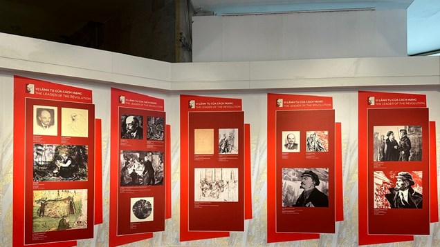 Chiêm ngưỡng 156 hình tượng Lênin tại Bảo tàng Hồ Chí Minh