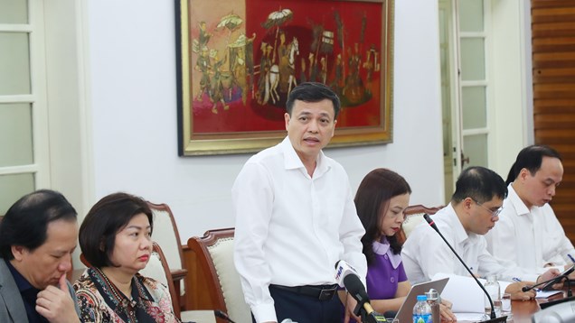 Tiếp tục hoàn thiện thể chế quản lý phim trên không gian mạng