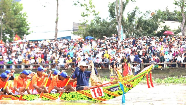 Hơn 60 đội nam và nữ tranh tài tại “Giải đua ghe Ngo TP. Cần Thơ năm 2026”