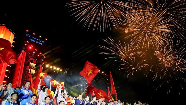 Âm nhạc truyền lửa, khơi dậy sức mạnh dân tộc