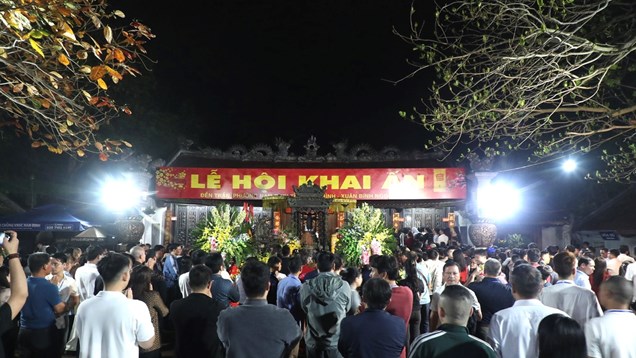 Ý nghĩa nhân văn của Lễ Khai ấn đền Trần