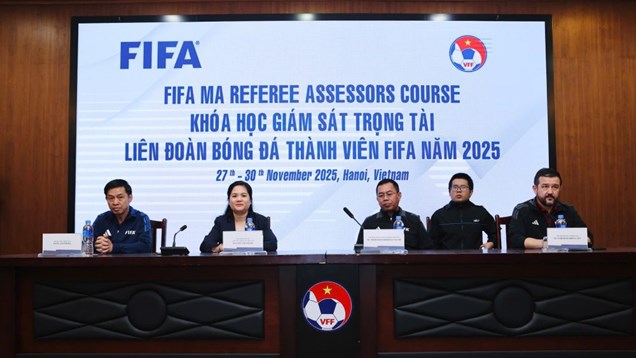 Bế mạc khóa học giám sát trọng tài LĐBĐ thành viên FIFA 2025