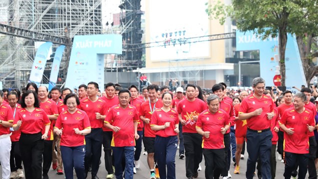 Phát động phong trào toàn dân tập luyện thể thao vì một Việt Nam khỏe mạnh, phồn vinh