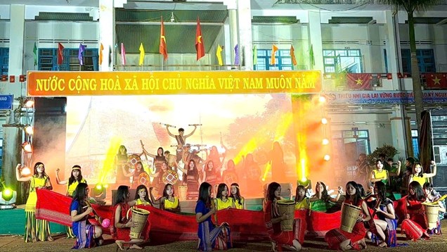 Gia Lai: Gìn giữ, bảo tồn văn hóa dân tộc từ trường học 