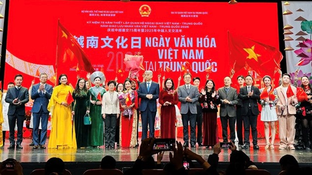 Đóng góp thiết thực vào xây dựng cộng đồng chia sẻ tương lai giữa hai nước