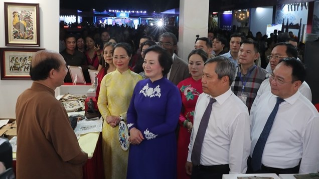 Phó Thủ tướng Phạm Thị Thanh Trà dự khai mạc Lễ hội Văn hóa thế giới tại Hà Nội lần thứ hai