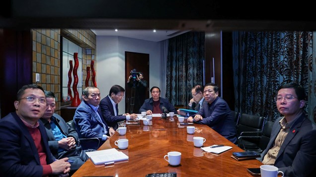 Từ Nam Phi, Thủ tướng chủ trì cuộc họp trực tuyến về ứng phó, khắc phục hậu quả mưa lũ