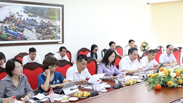 Tạo đột phá thể chế, khơi thông nguồn lực phát triển công nghiệp văn hóa