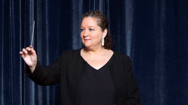 Nữ nhạc trưởng Pháp chỉ huy đêm nhạc Debussy & Ravel tại TP.HCM