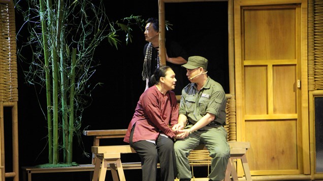 Nhà hát Kịch TP.HCM công diễn “Thanh gươm và bà mẹ” dịp 30.4