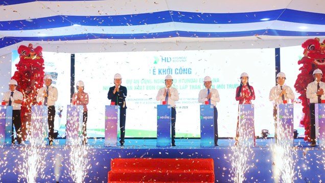 Phó Thủ tướng Thường trực Chính phủ Phạm Gia Túc dự khởi công dự án 116 triệu USD tại Dung Quất