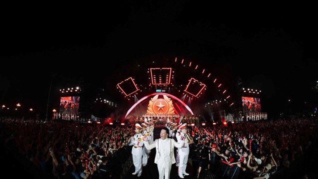 “Giao hưởng non sông”: Khi âm nhạc kể chuyện đất nước