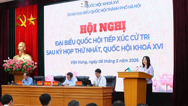 Bộ trưởng Lâm Thị Phương Thanh tiếp xúc cử tri tại TP. Hà Nội