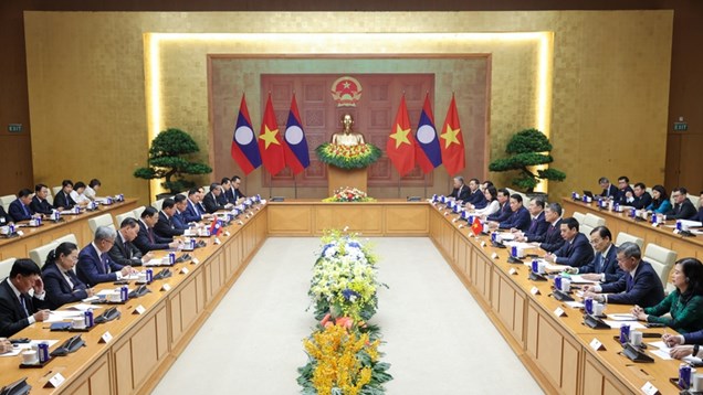 Việt Nam và Lào thống nhất đẩy mạnh giao lưu văn hóa, thể thao, du lịch