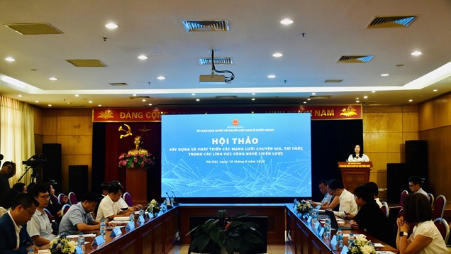 Xây dựng, phát triển mạng lưới chuyên gia, trí thức công nghệ chiến lược
