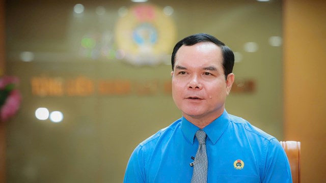 Xây dựng giai cấp công nhân vững mạnh vì sự phát triển của đất nước