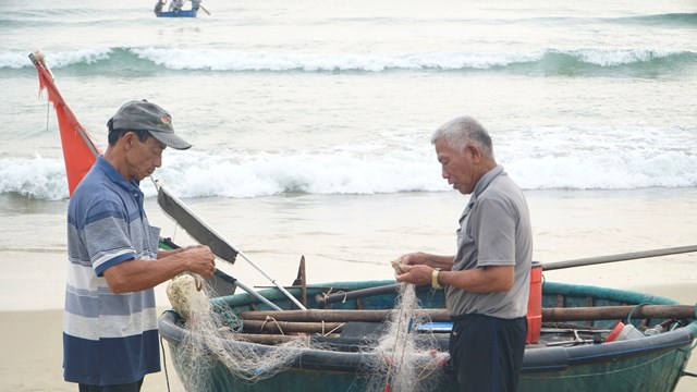 Phiên chợ “chạy” cùng bình minh