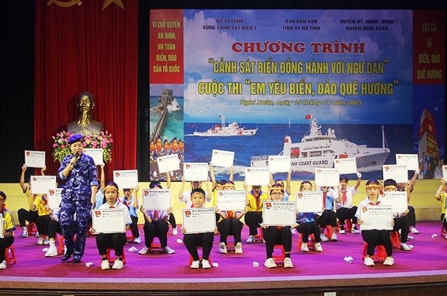 Lan toả tình yêu biển đảo - Anh 4